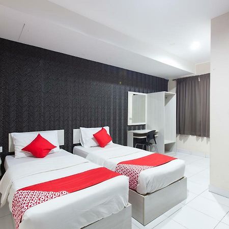 Super Oyo 1163 Hotel Pulai Ipoh Eksteriør bilde